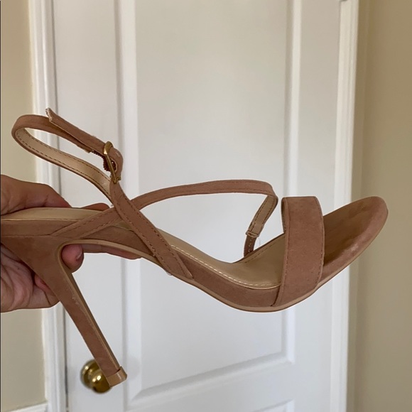 Taupe/tan heels from Shoe Republic LA - Picture 3 of 6